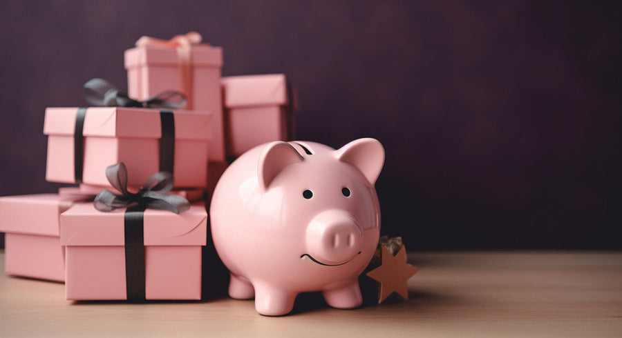 Sparen und Schenken in Zeiten der Inflation: Unsere Umfrage zum Weltschenktag